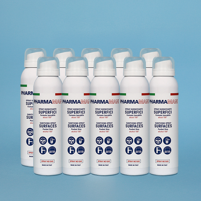 Kit 10 spray igienizzanti superfici Pharmamani da 100 ml, con alcool etilico al 100%.